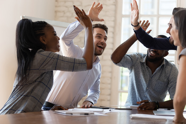 Quanto tempo você precisa? Benefícios da Semana de 4 Dias de Trabalho.